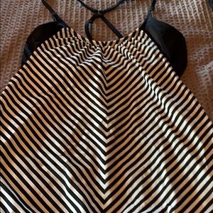 Athleta tankini top